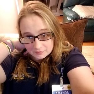 Meet your Posher, Amanda